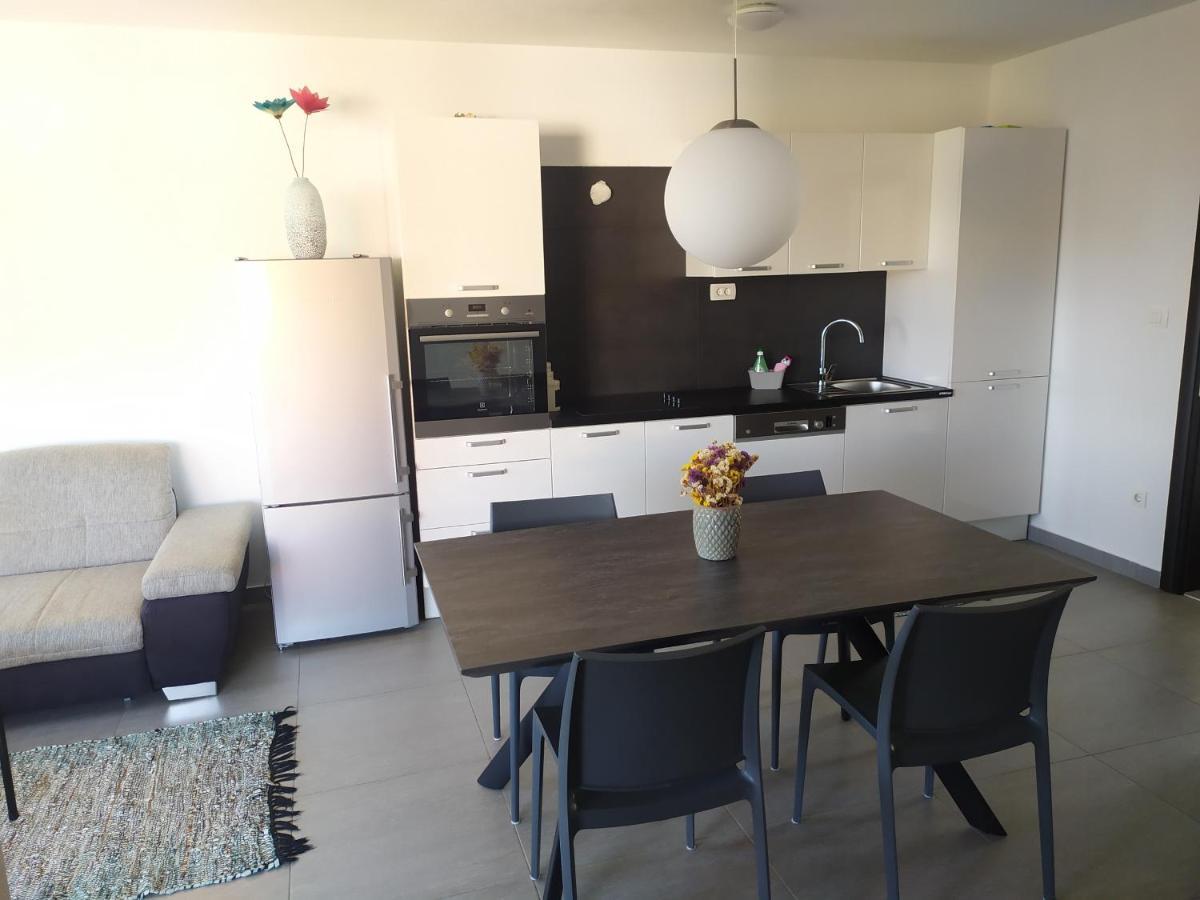 Apartamento Tiamar Slatine Exterior foto