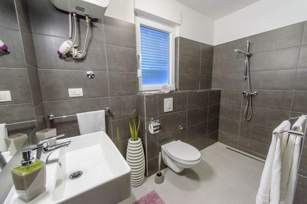 Apartamento Tiamar Slatine Exterior foto