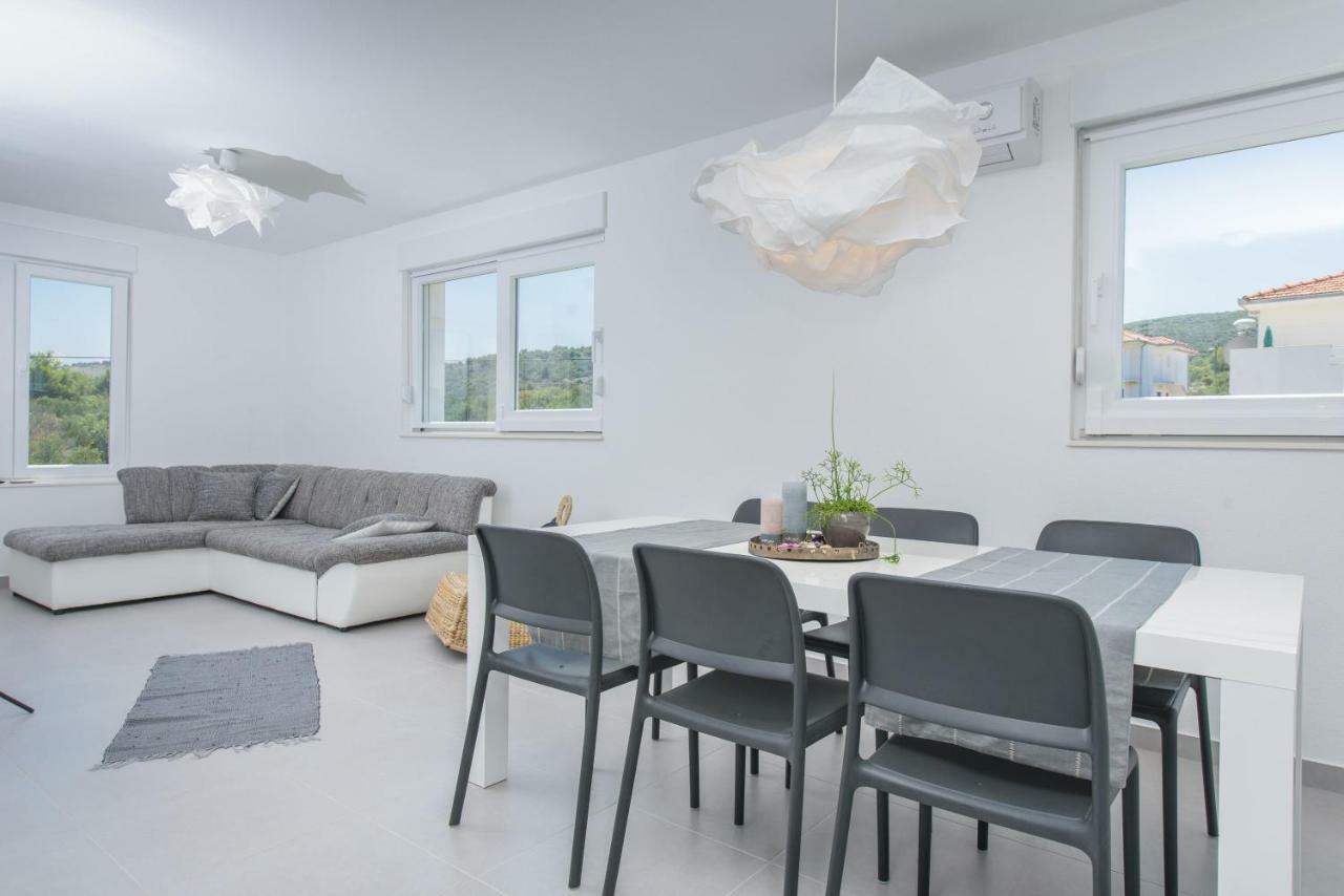 Apartamento Tiamar Slatine Exterior foto